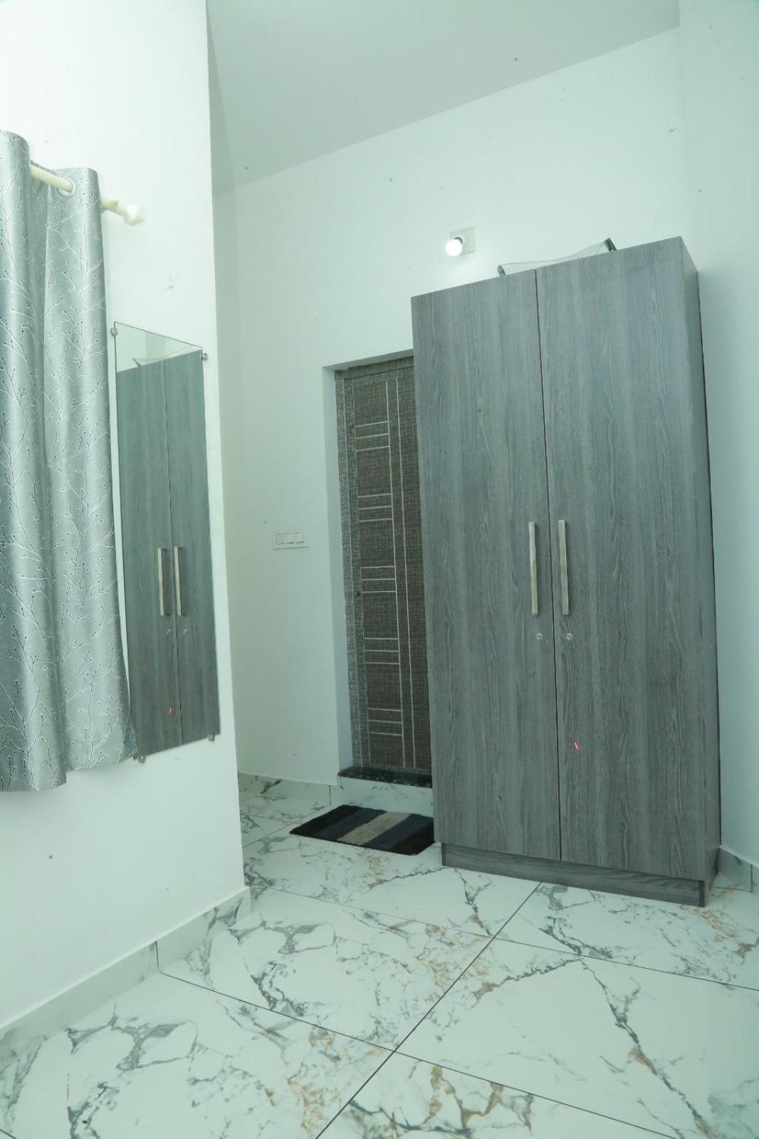 Azure Home Stay Kochi Ngoại thất bức ảnh